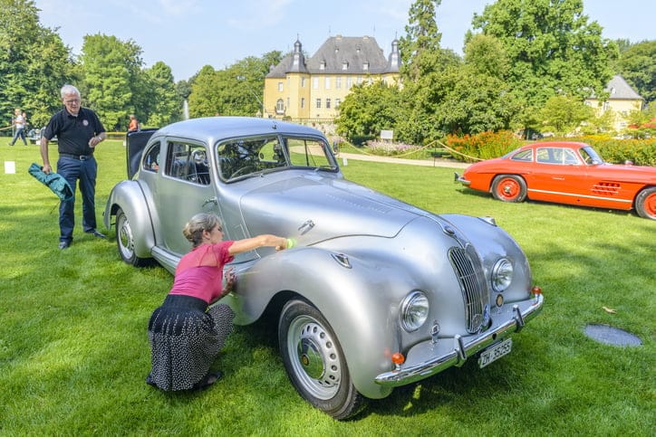 Polishing the car before the show